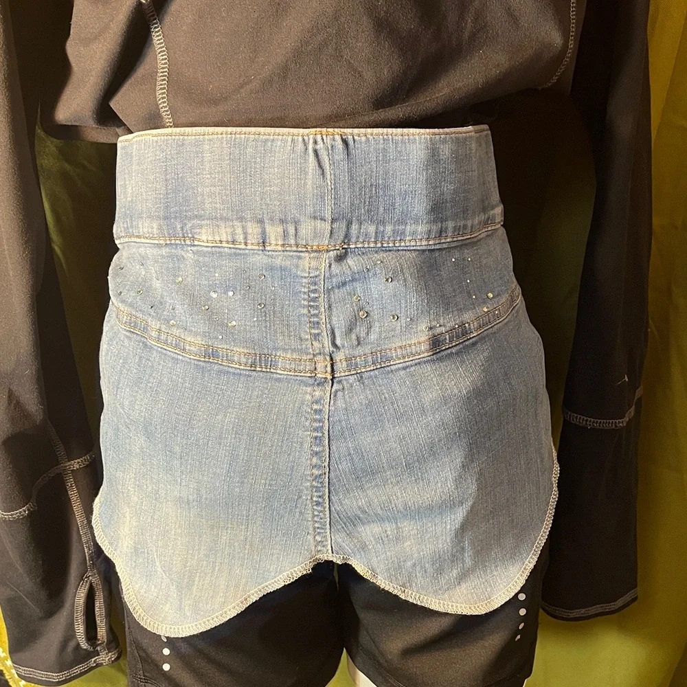 Upcycled Pull On Style Corset Belt